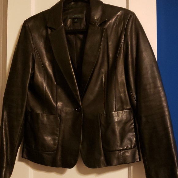Butter soft leather blazer - Picture 7 of 8